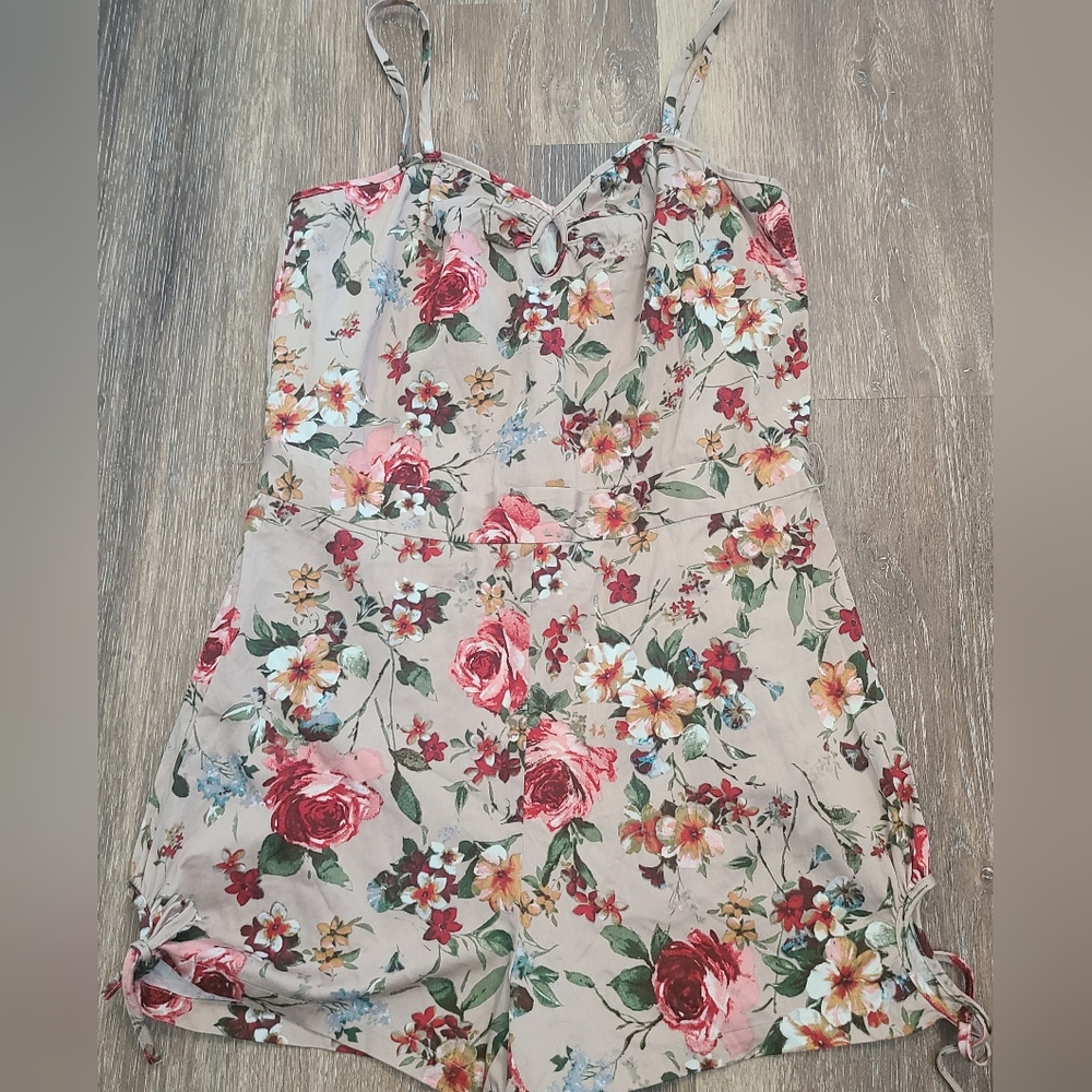 Tatyana Beach Bash Floral Romper Womens Size XL